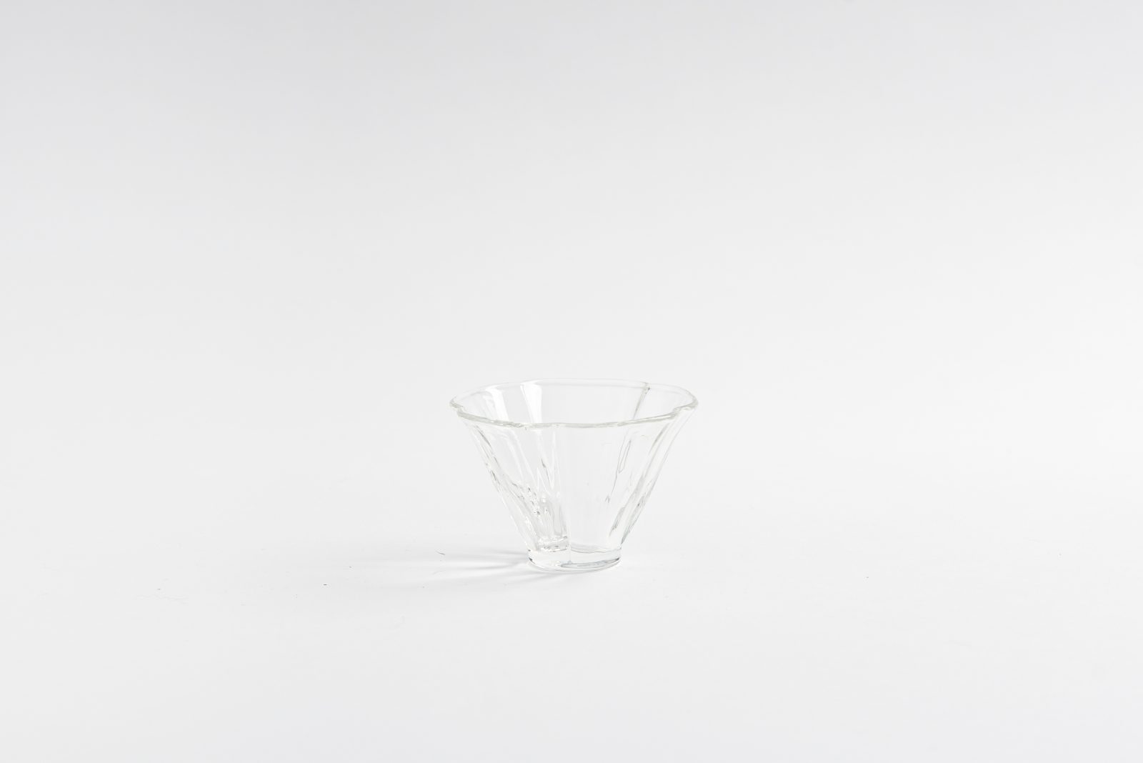 花型玻璃茶杯